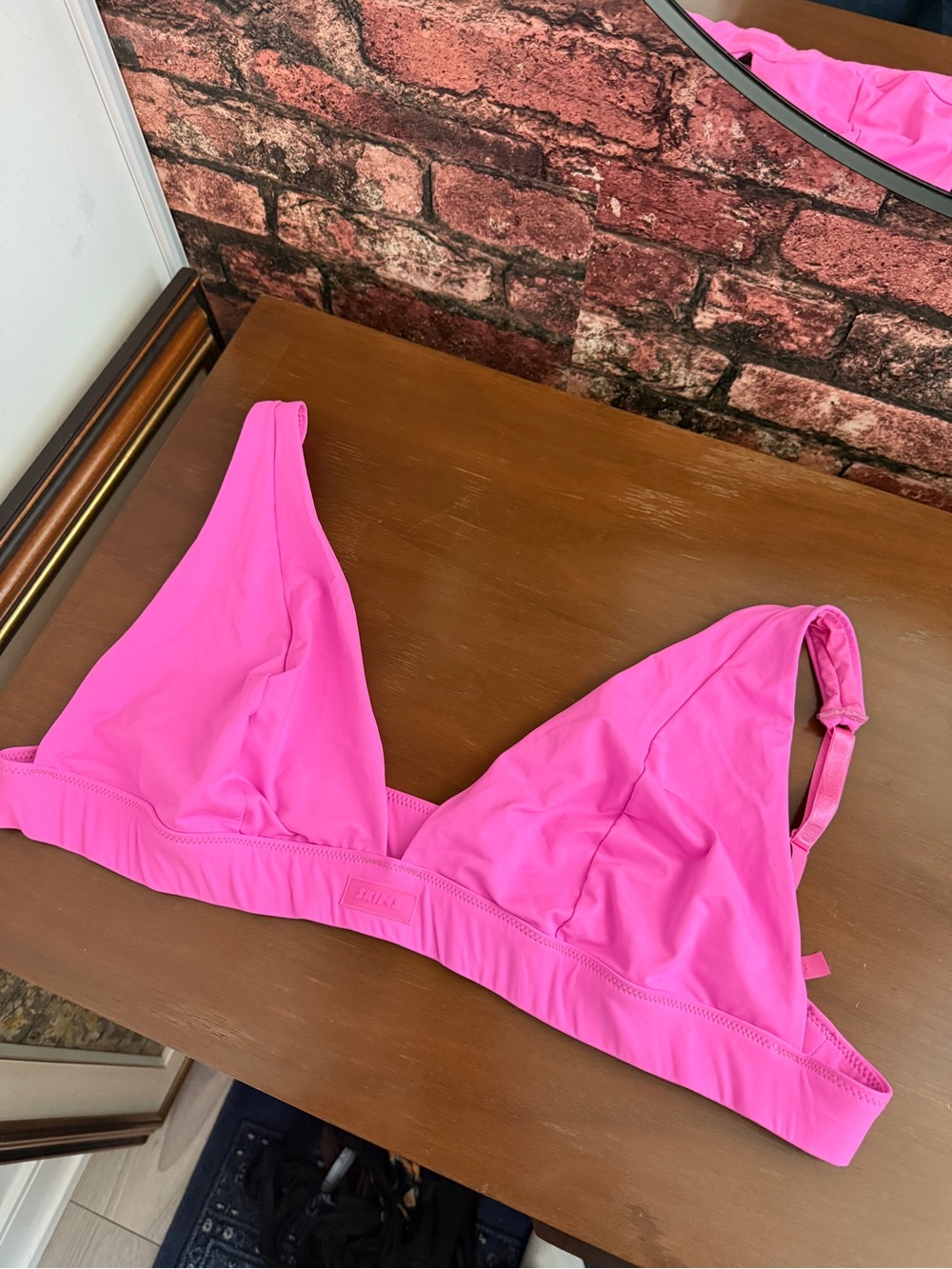 SKIMS Plunge Bikini Top - Taffy